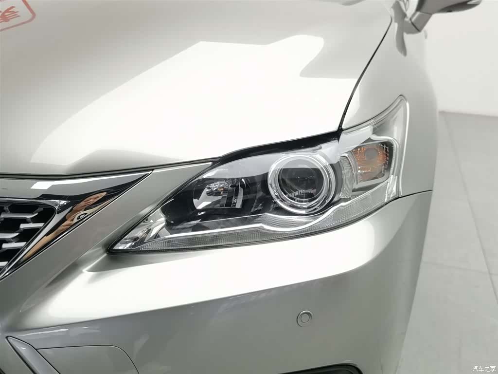 Lexus CT, 2018 7