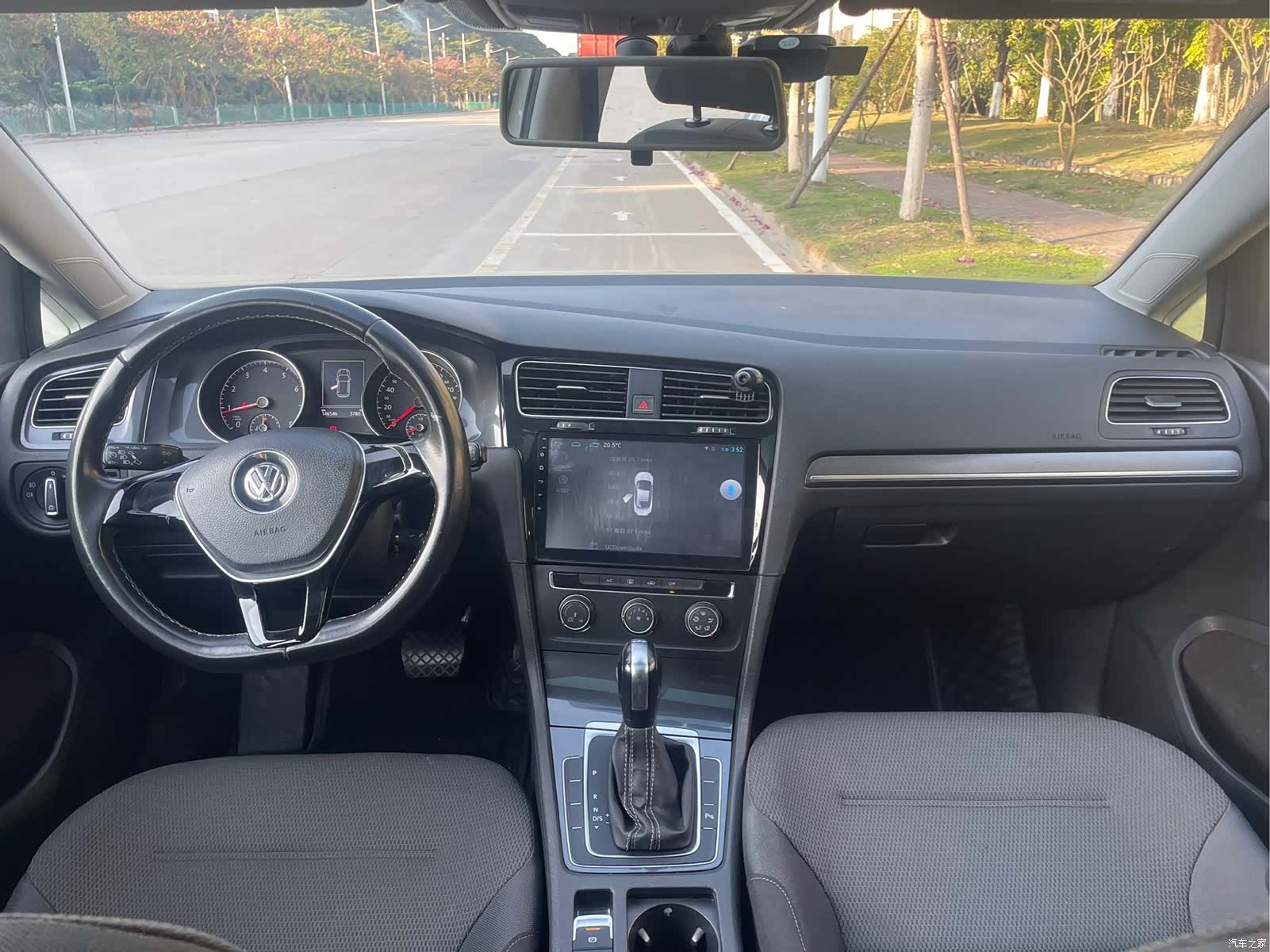 Volkswagen Golf, 2017 все фото