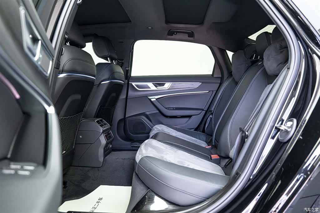 Audi A6L, 2024 12