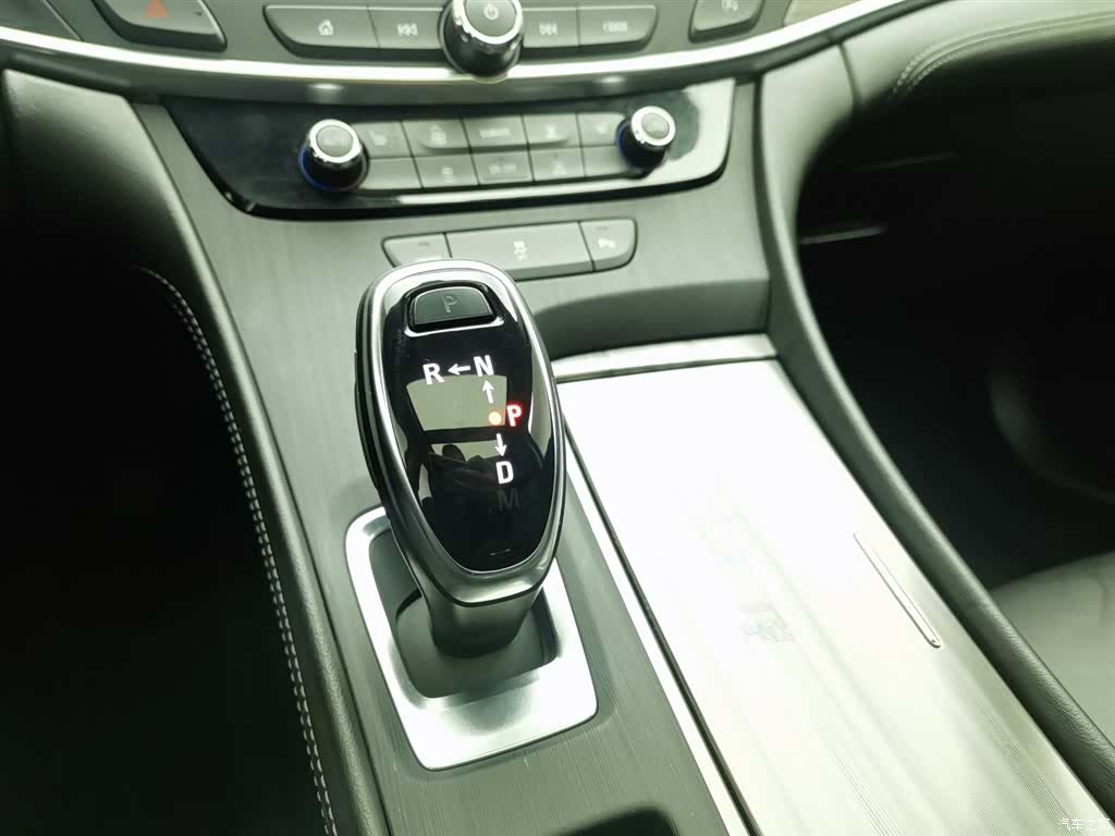 Buick LaCrosse, 2021 13