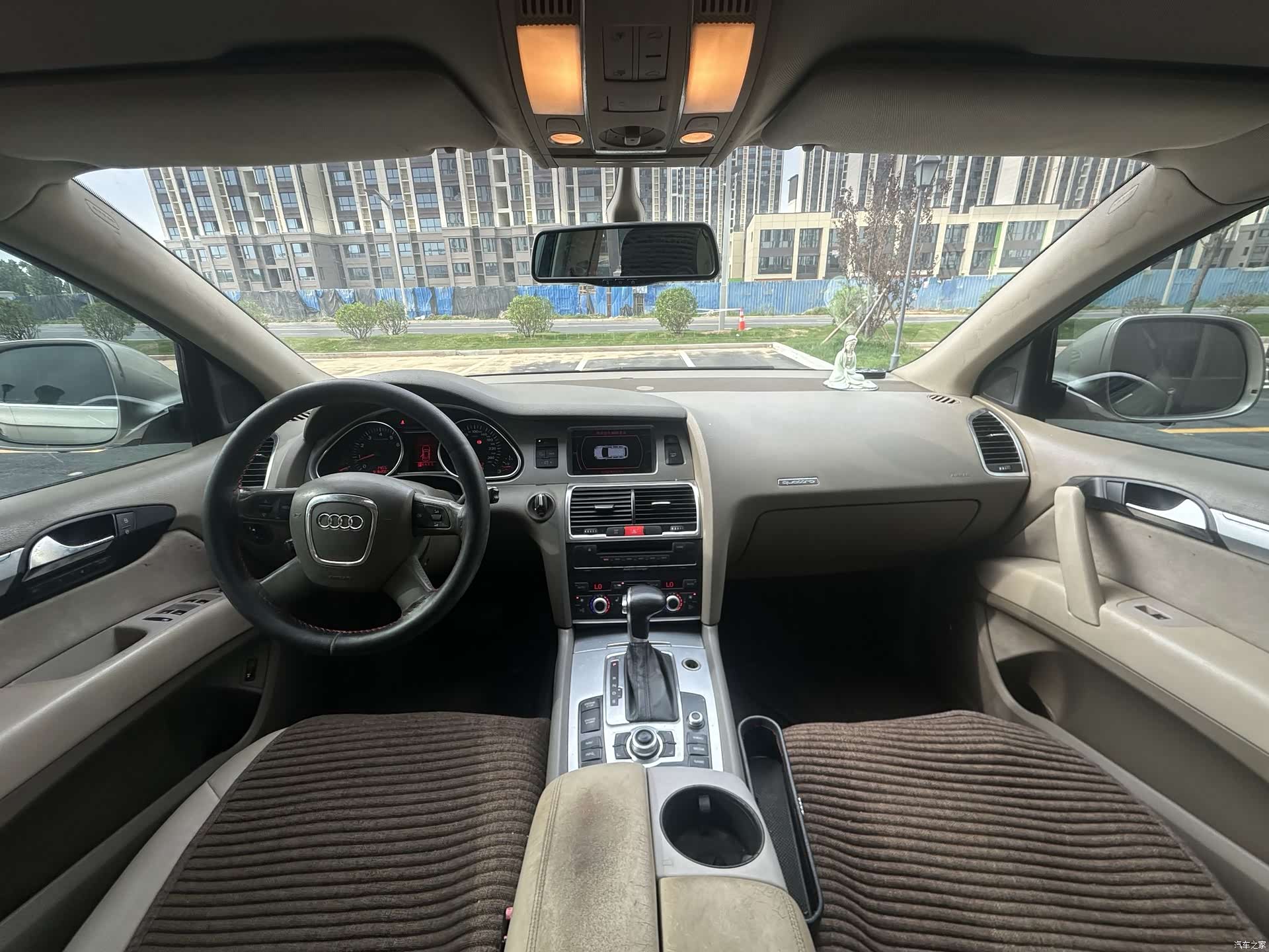 Audi Q7, 2008 6