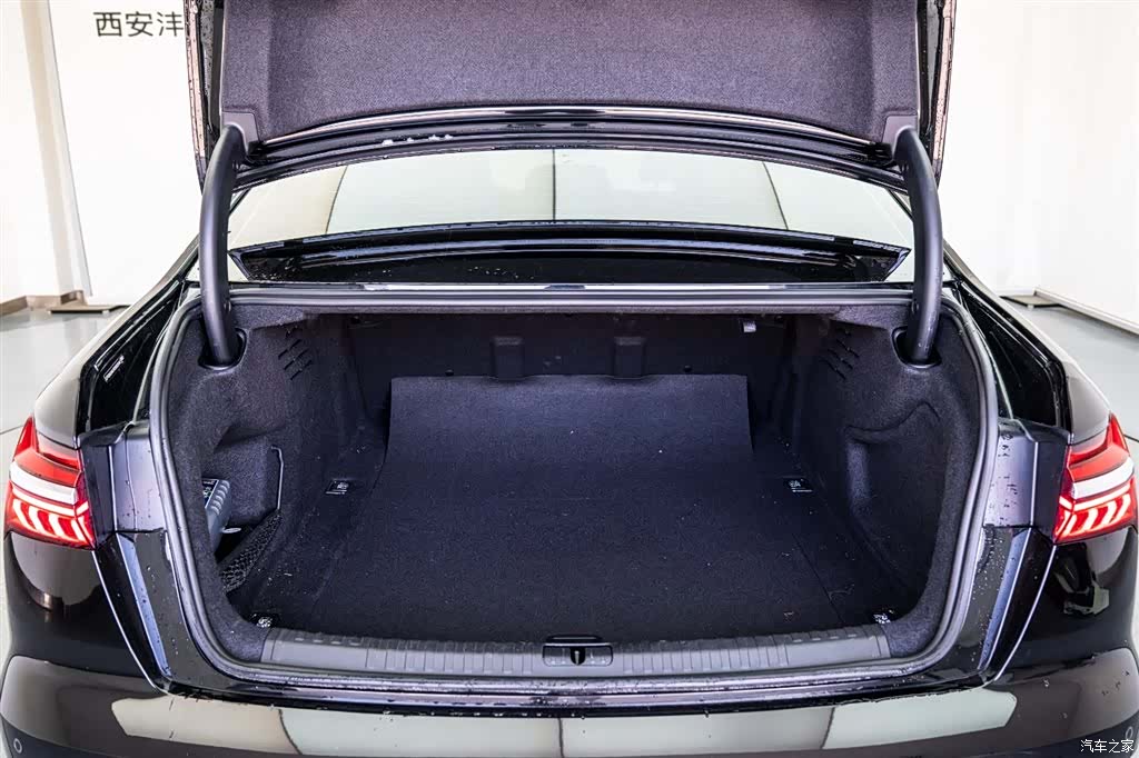 Audi A6L, 2024 9