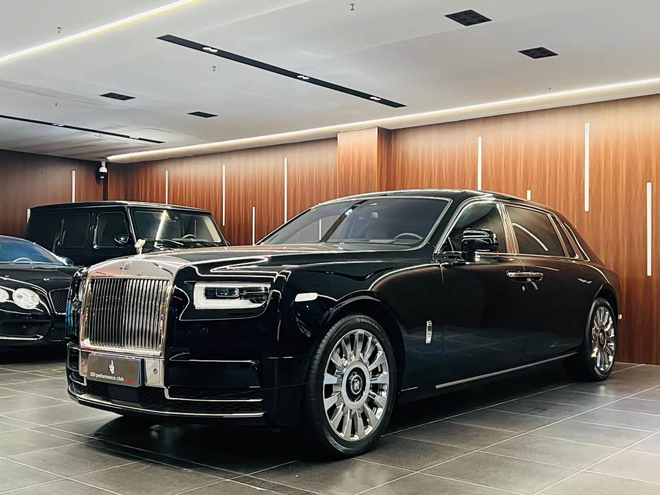 Rolls-Royce Phantom