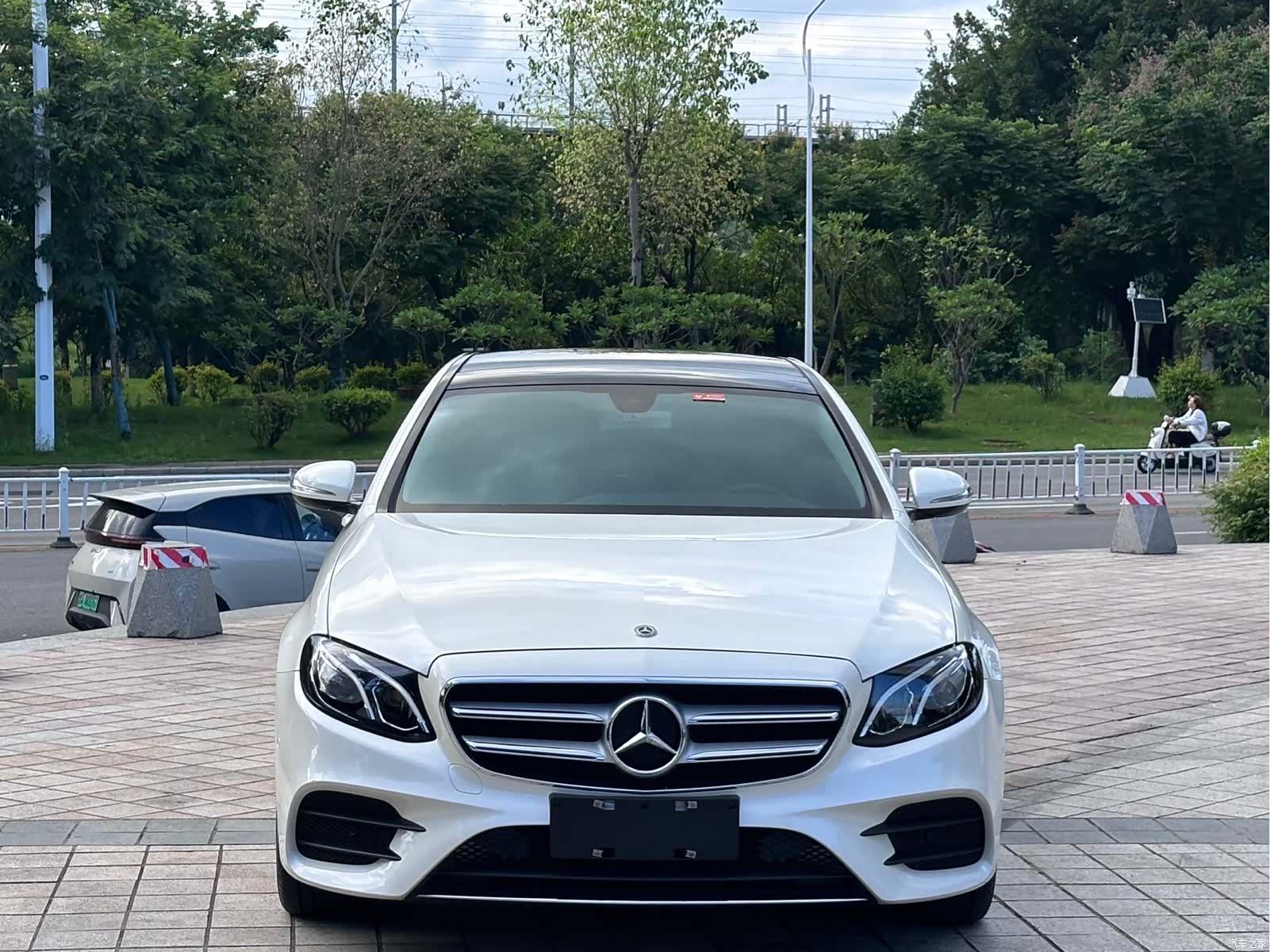 Mercedes-Benz E-Class, 2018 2
