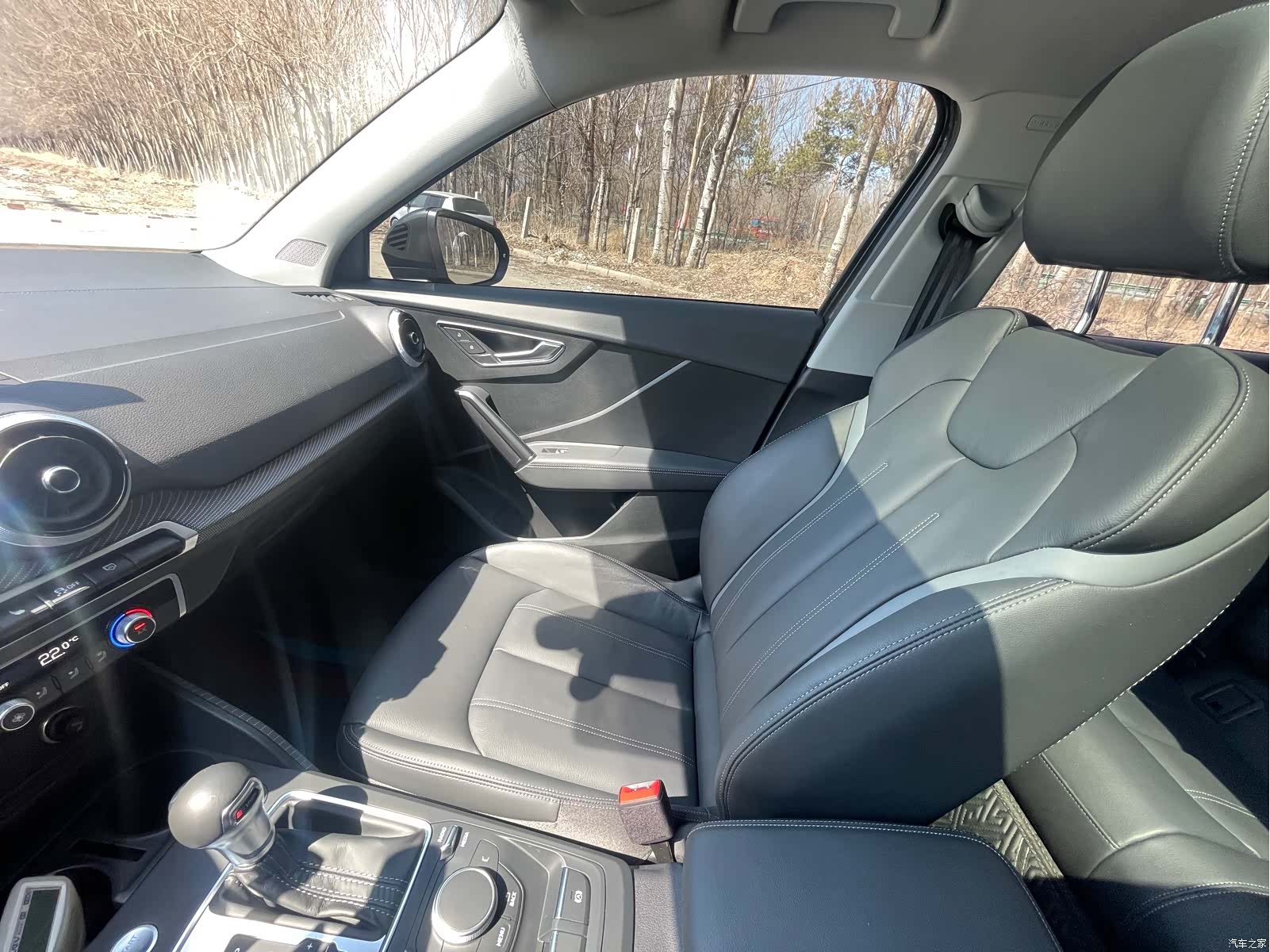 Audi Q2L, 2022 11