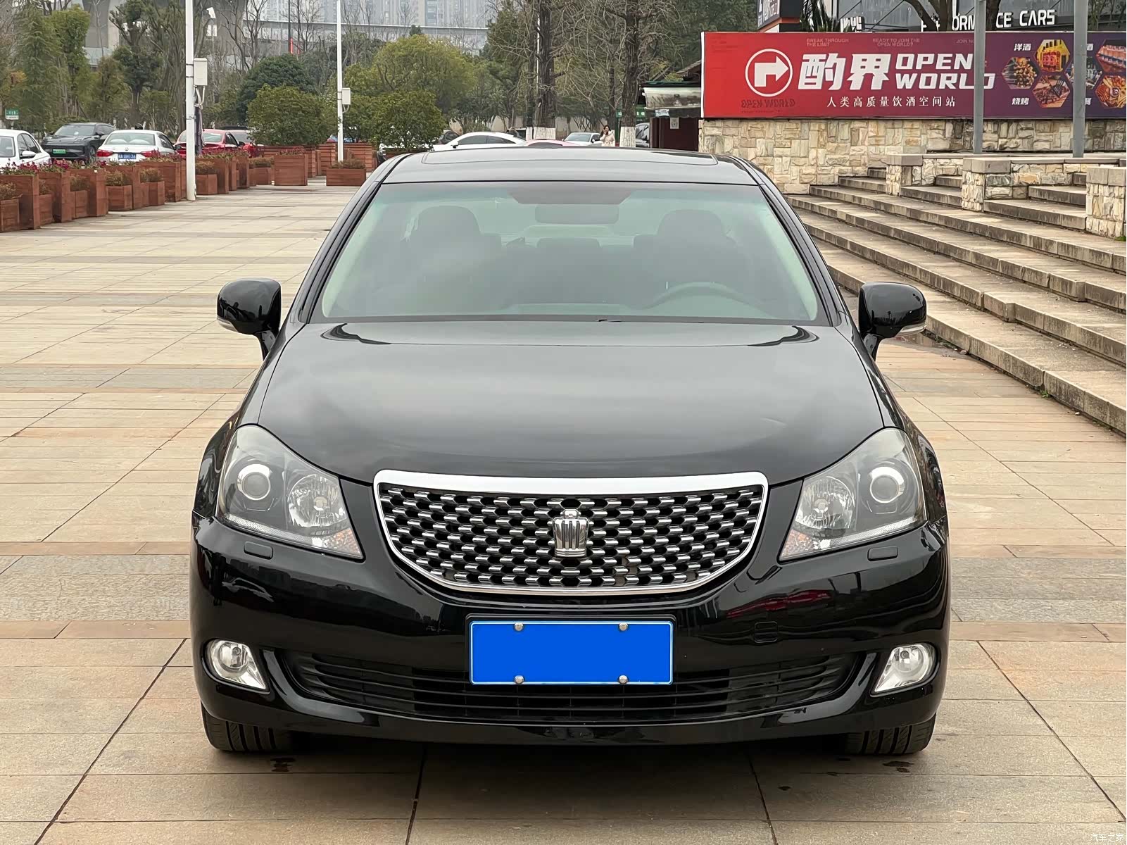 Toyota Crown, 2011 2