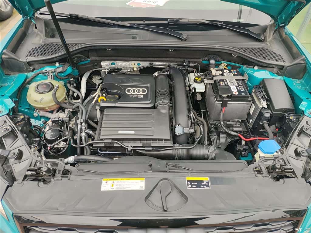 Audi Q2L, 2021 20