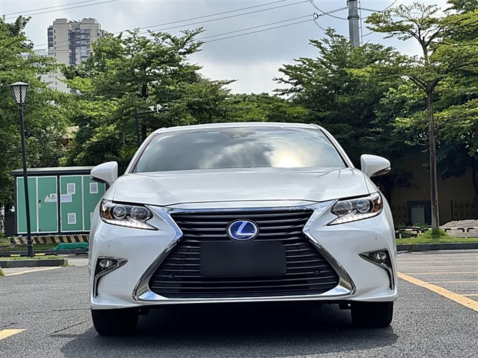 Lexus ES Lexus ES