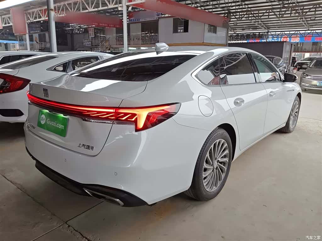 Buick LaCrosse, 2024 все фото