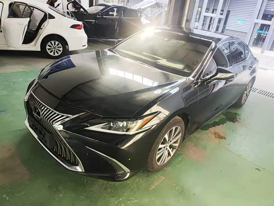 Lexus ES Lexus ES