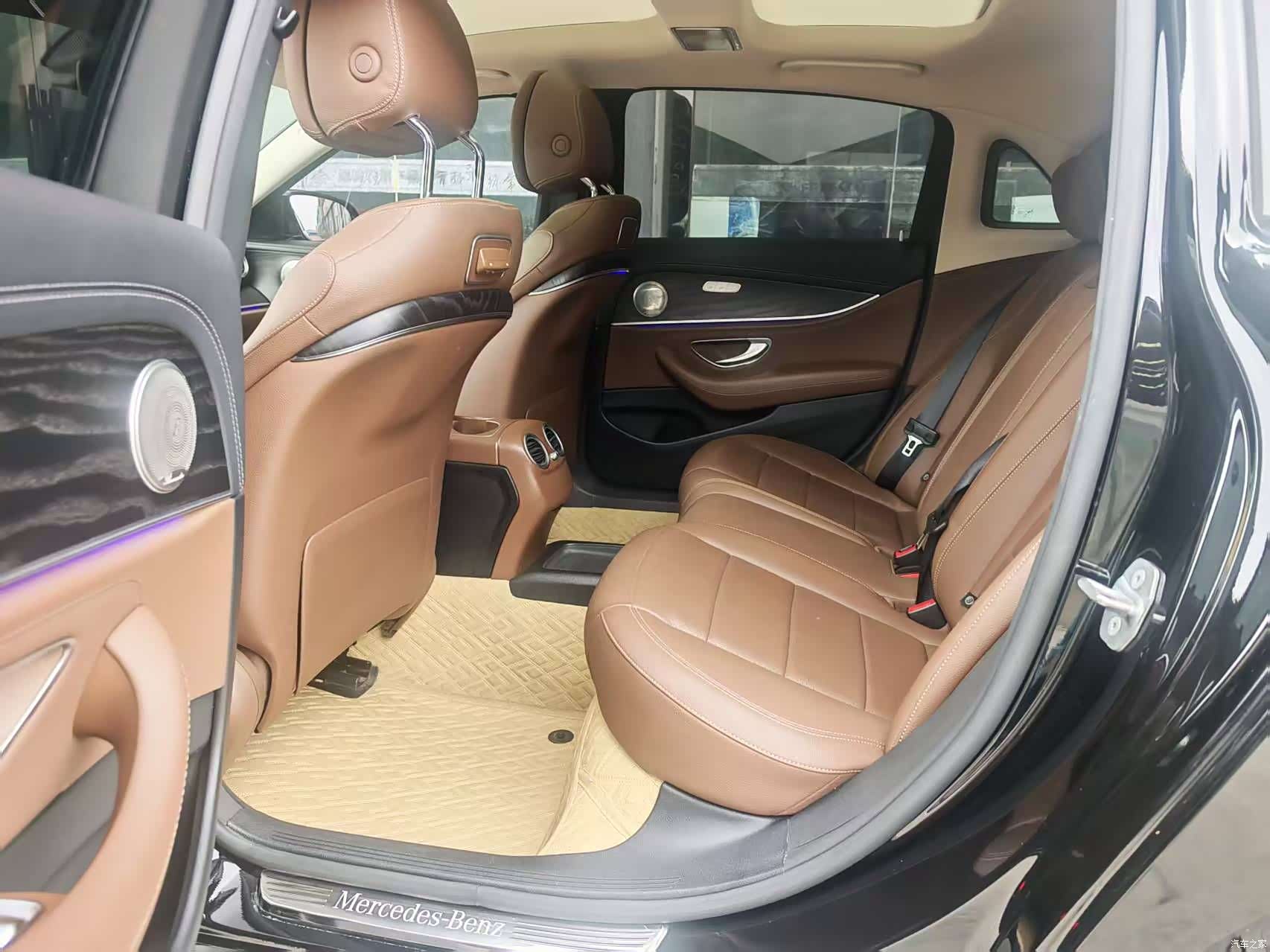 Mercedes-Benz E-Class, 2019 9