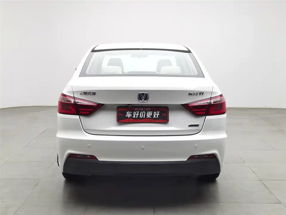 Changan Yuexiang V7