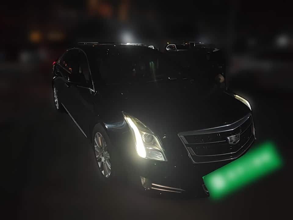 Cadillac XTS