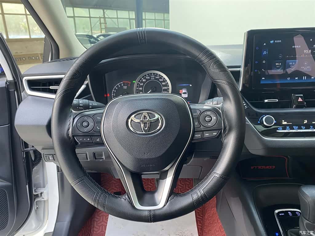 Toyota Corolla, 2023 11
