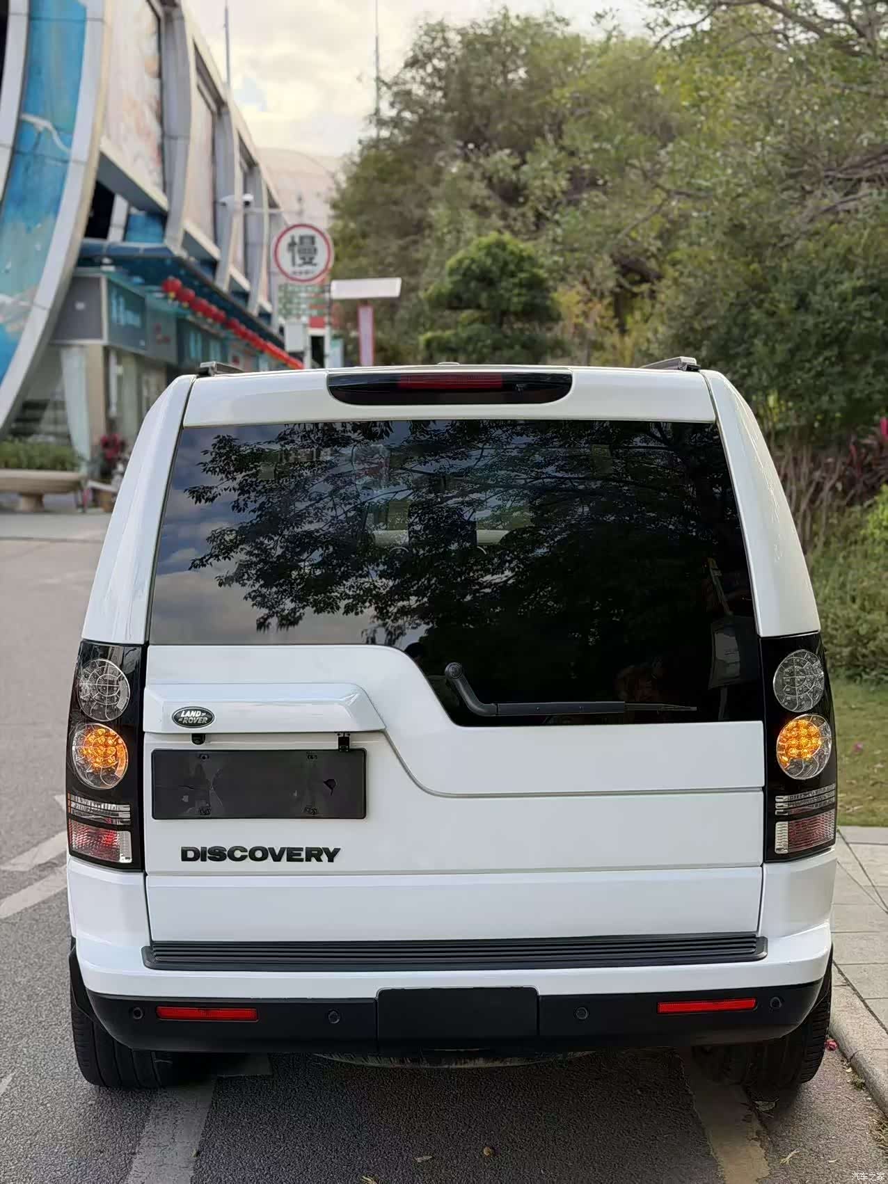 Land Rover Discovery, 2012 4