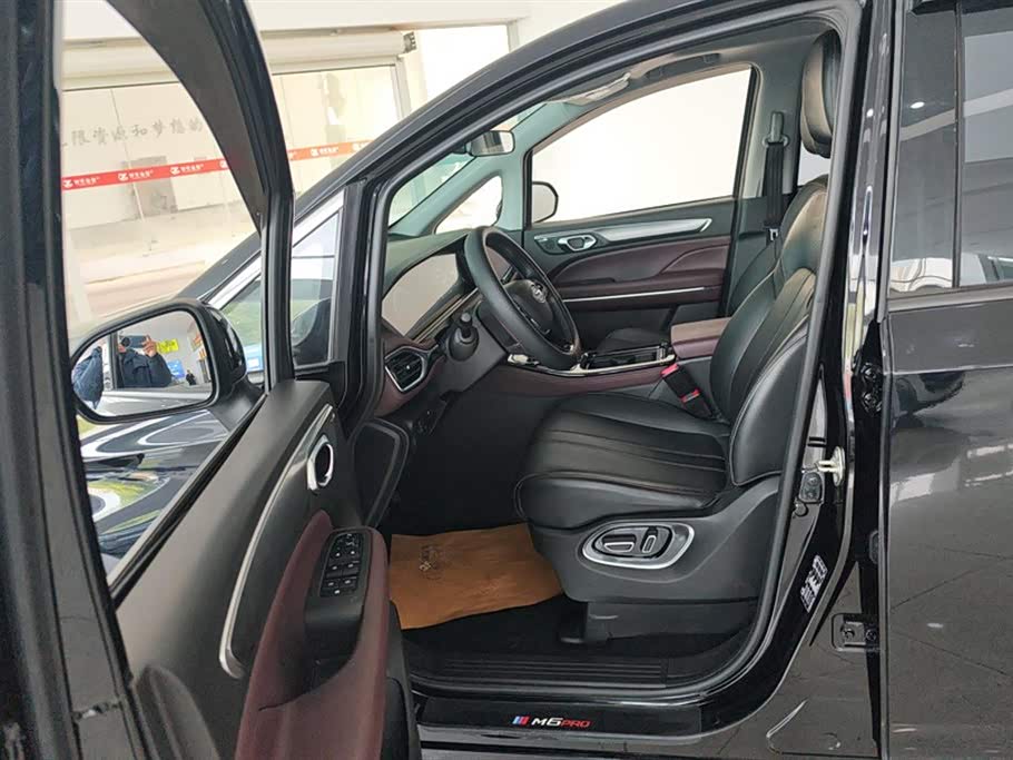 Trumpchi Trumpchi M6