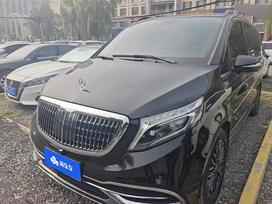 Mercedes-Benz V-class