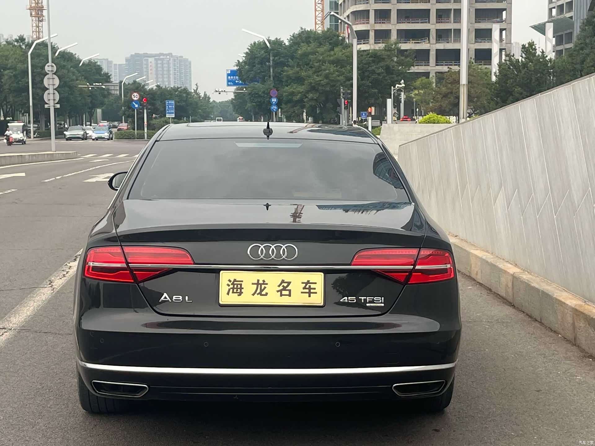 Audi A8L, 2016 4