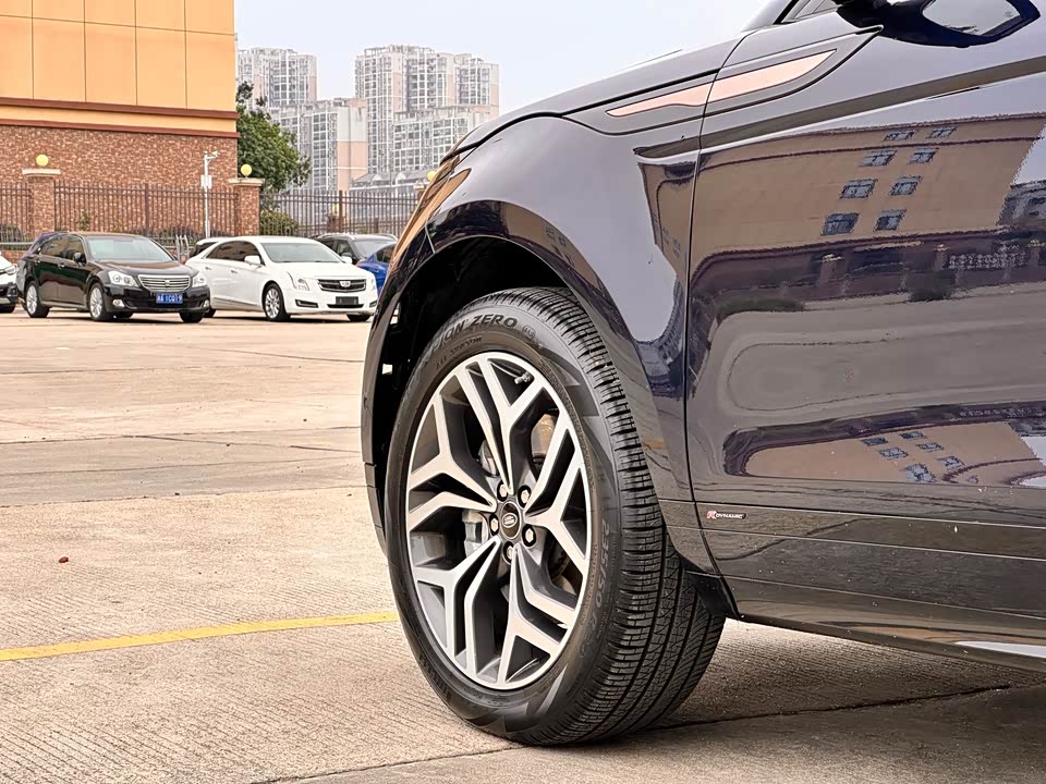 Land Rover Range Rover Aurora