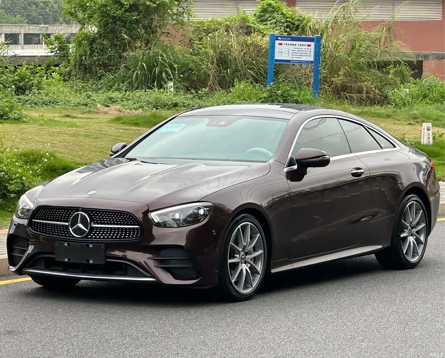Mercedes-Benz E-Class, 2022 1