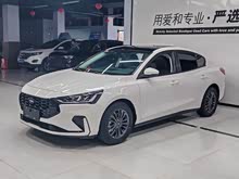 ����˹ 2022�� ���� EcoBoost 180 �Զ����ٰ�