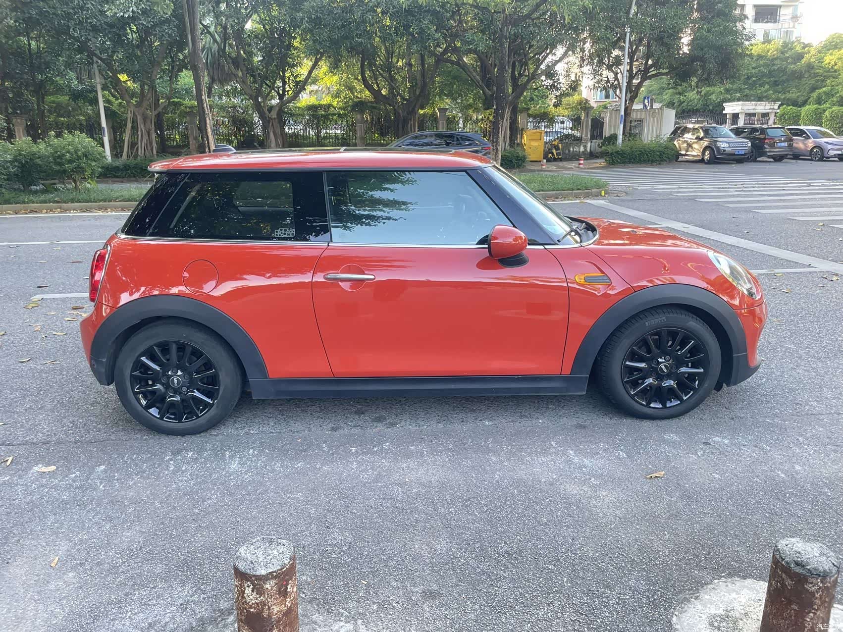 Mini ONE, 2019 3