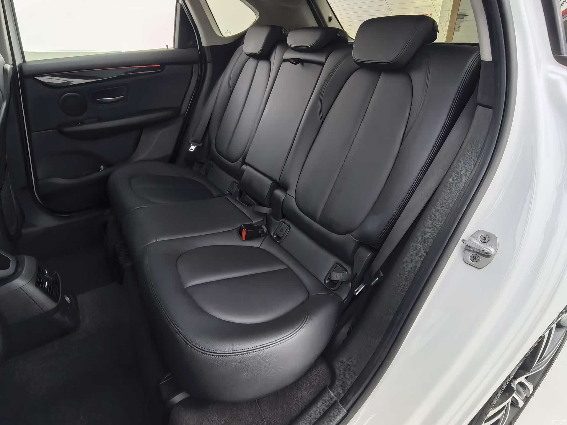 BMW 2 Series, 2017 11