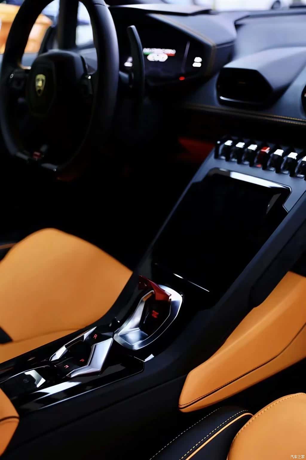 Lamborghini Huracán, 2021 4