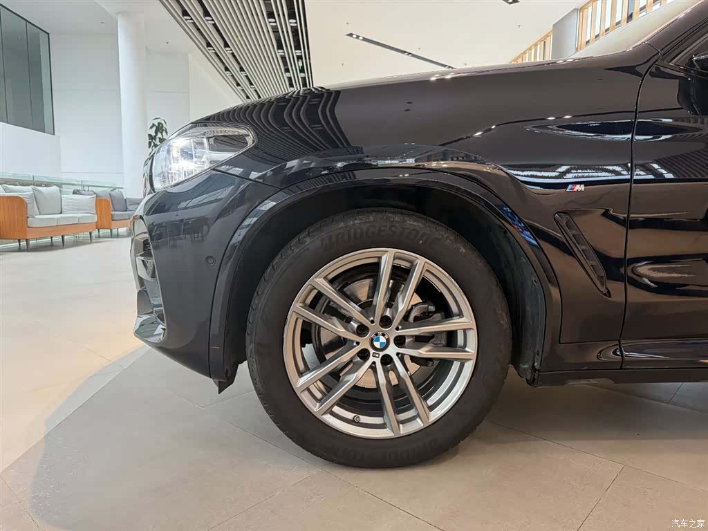 BMW X4, 2021 все фото