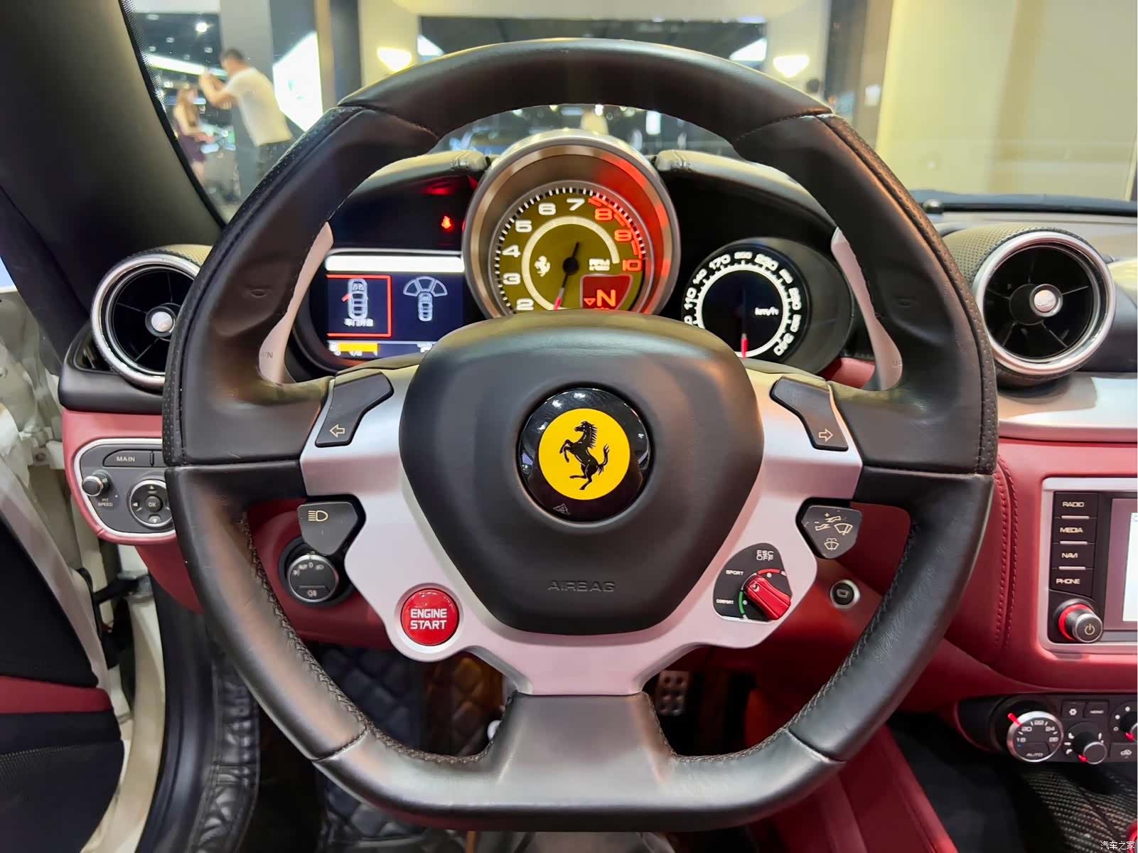 Ferrari California, 2015 9