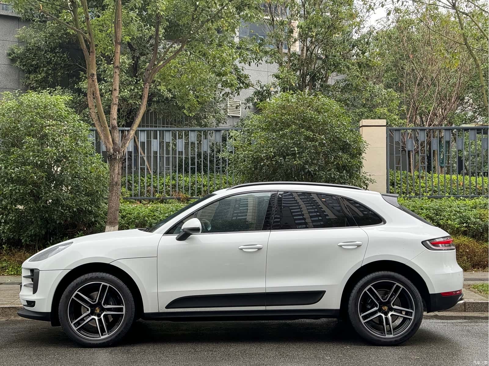 Porsche Macan, 2022 3