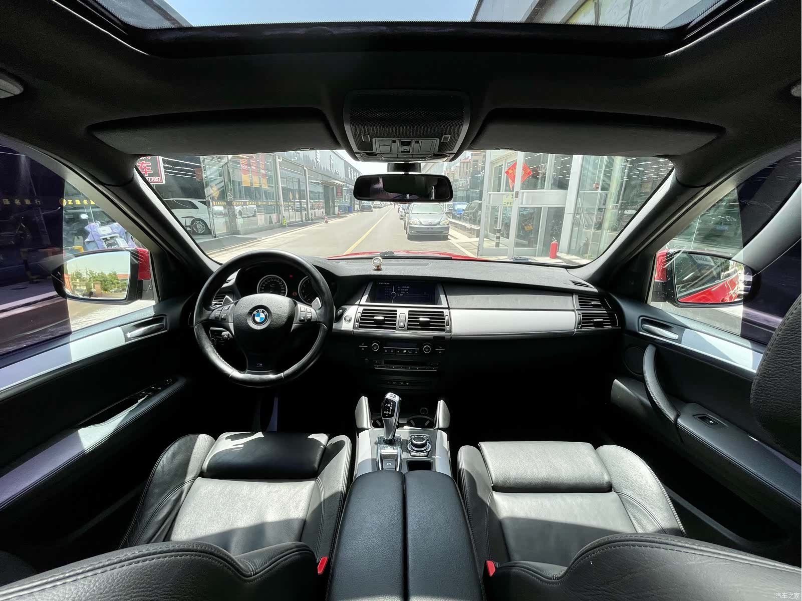 BMW X5, 2010 9
