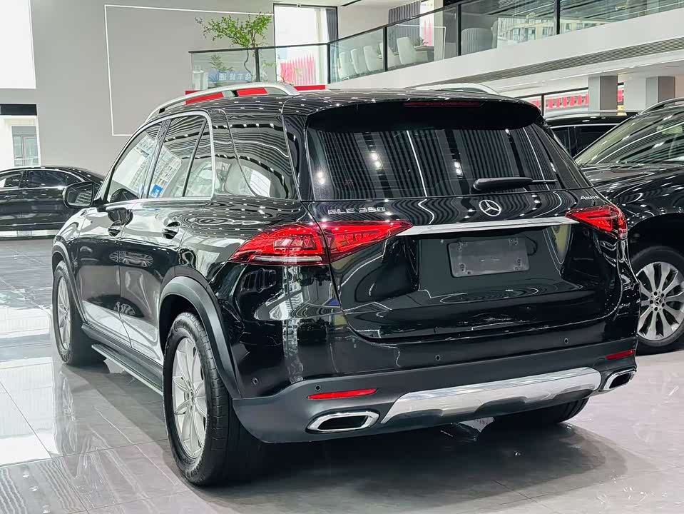 Mercedes-Benz GLE Mercedes-Benz GLE