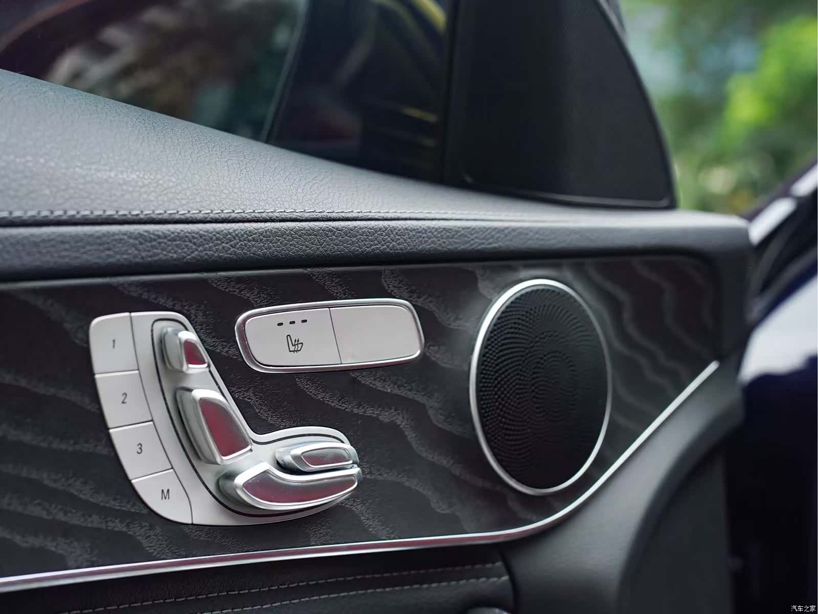 Mercedes-Benz C-Class, 2020 16