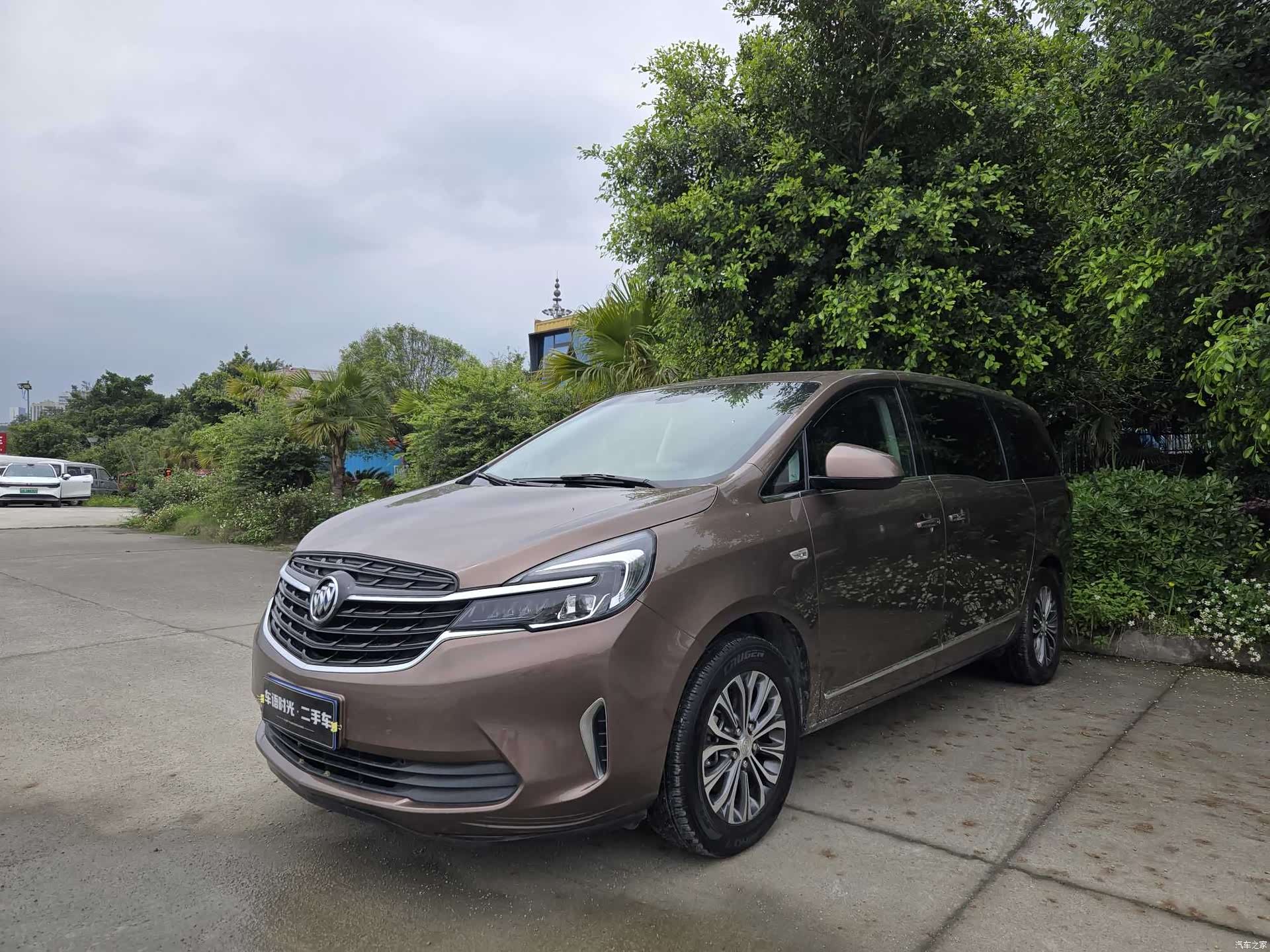 Buick GL8