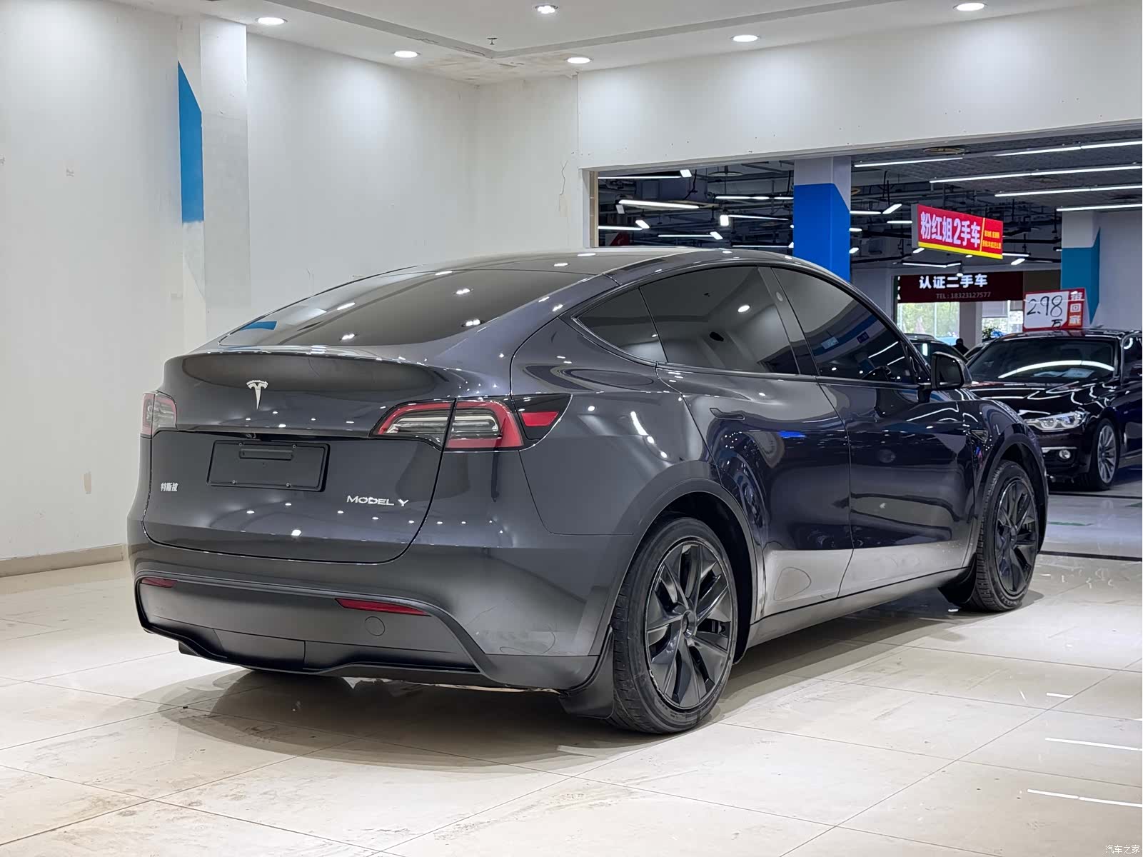Tesla Model Y, 2024 6