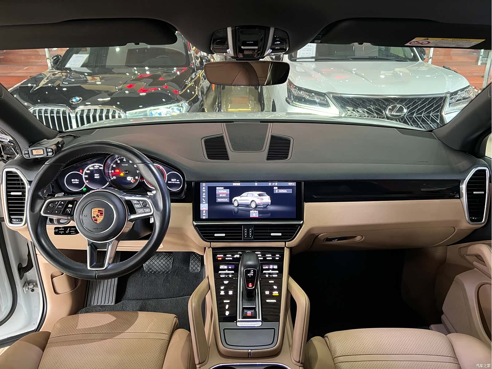 Porsche Cayenne, 2018 11