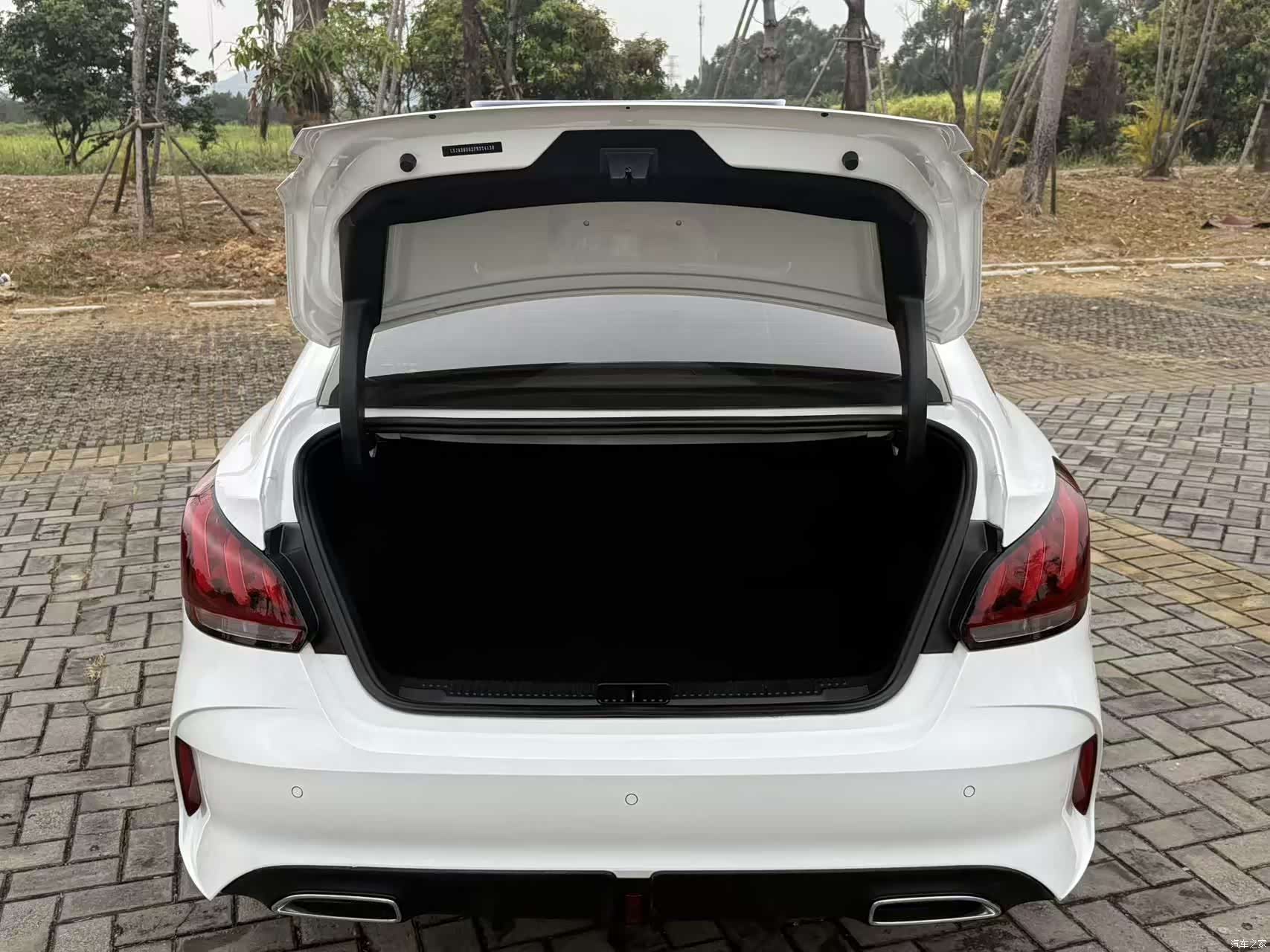 MG MG5, 2024 14