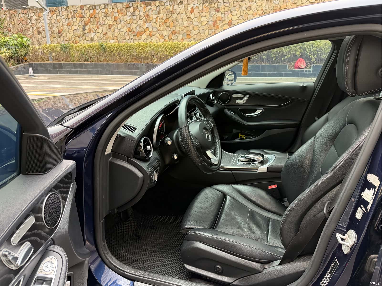 Mercedes-Benz C-Class, 2015 7