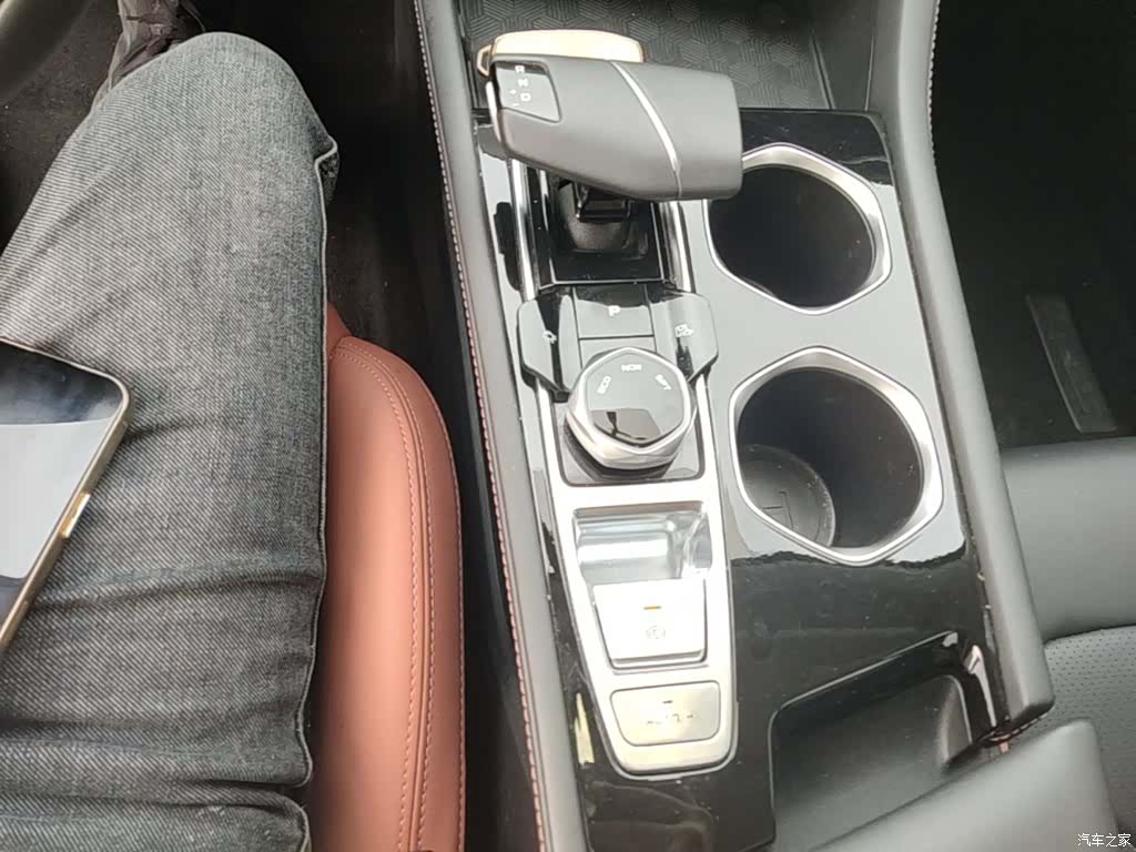 Changan Eado, 2025 14