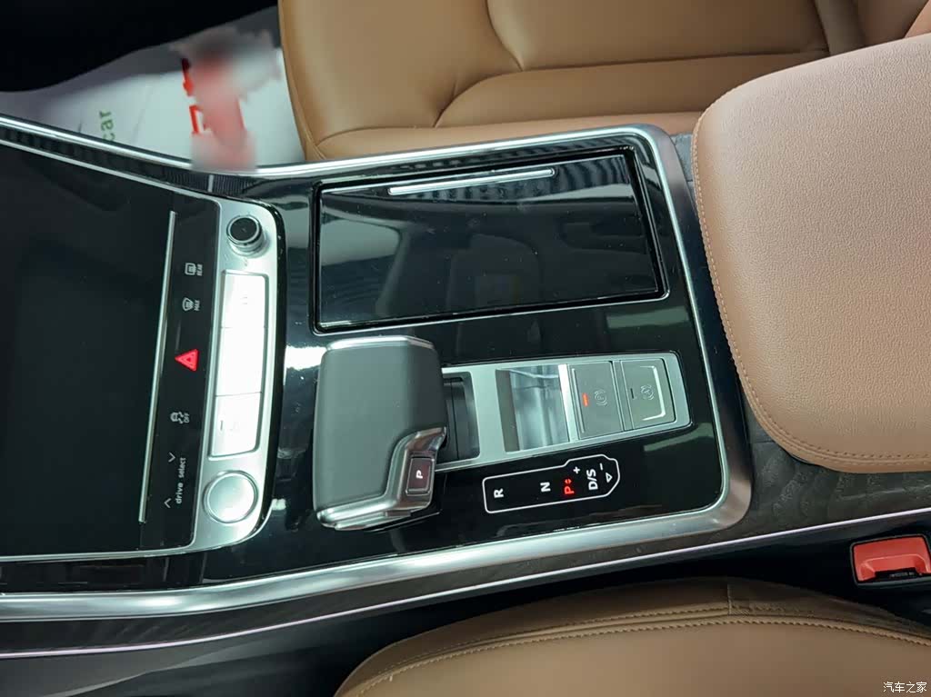 Audi Q7, 2021 13
