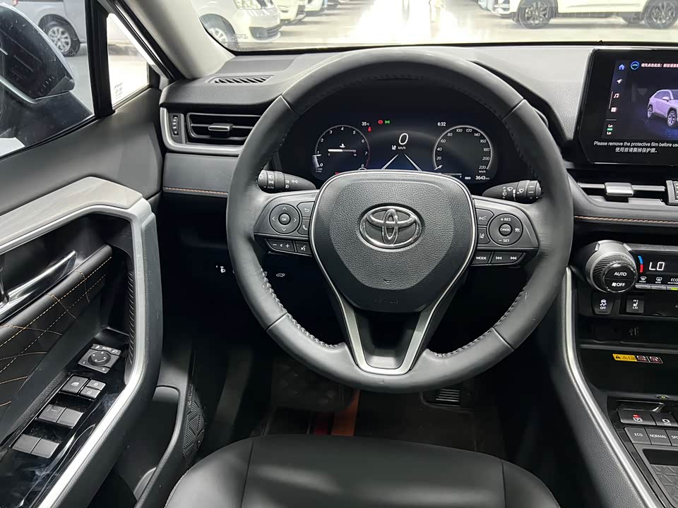 Toyota RAV4 Rongfang