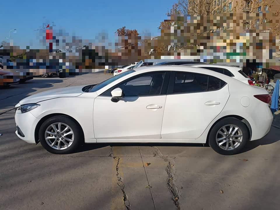 Mazda 3 Angkesaila