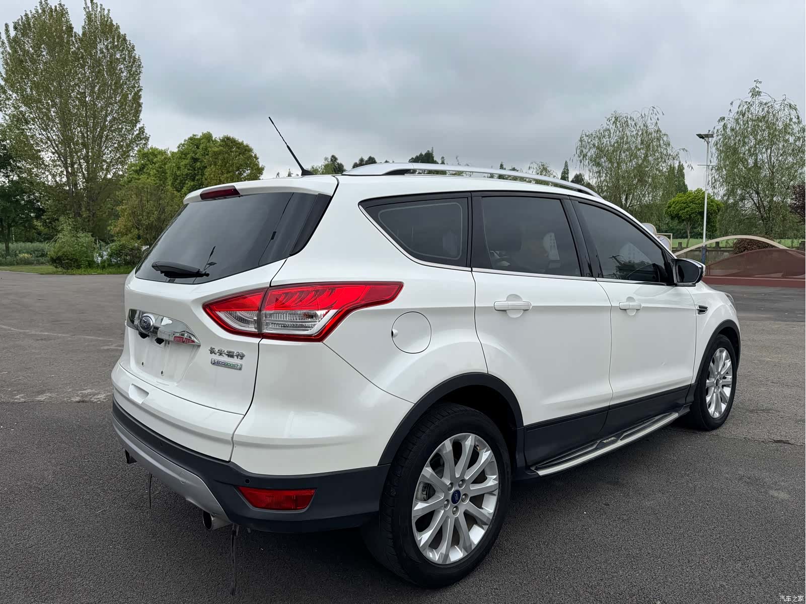 Ford Kuga, 2016 7