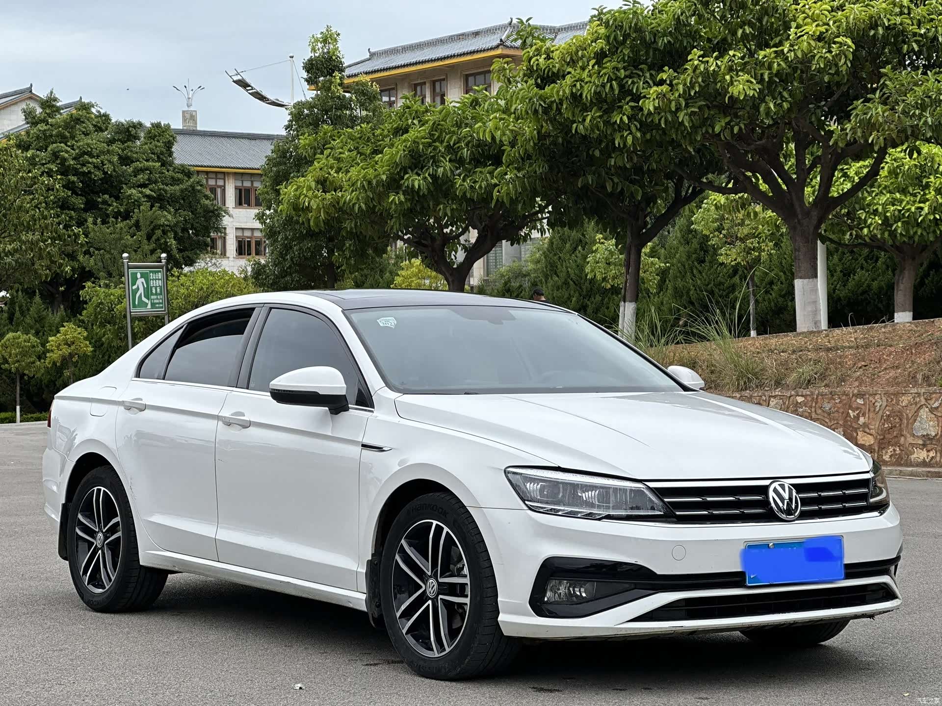 Volkswagen Lamando, 2021 3