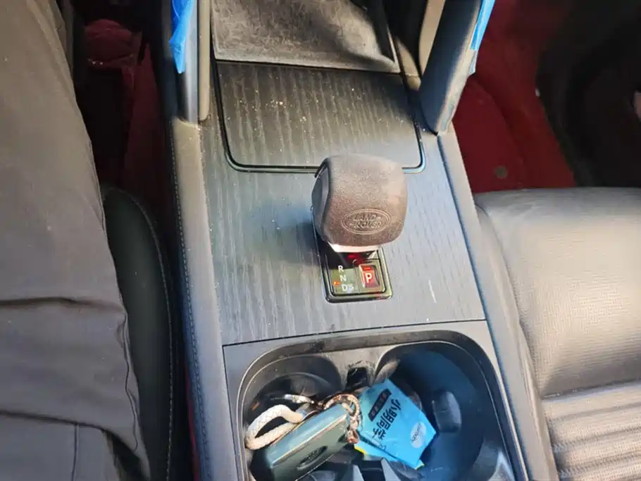 Land Rover Discover sports