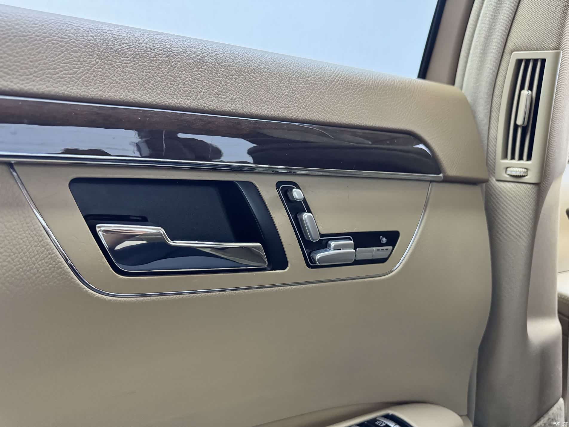 Mercedes-Benz S-Class, 2012 25