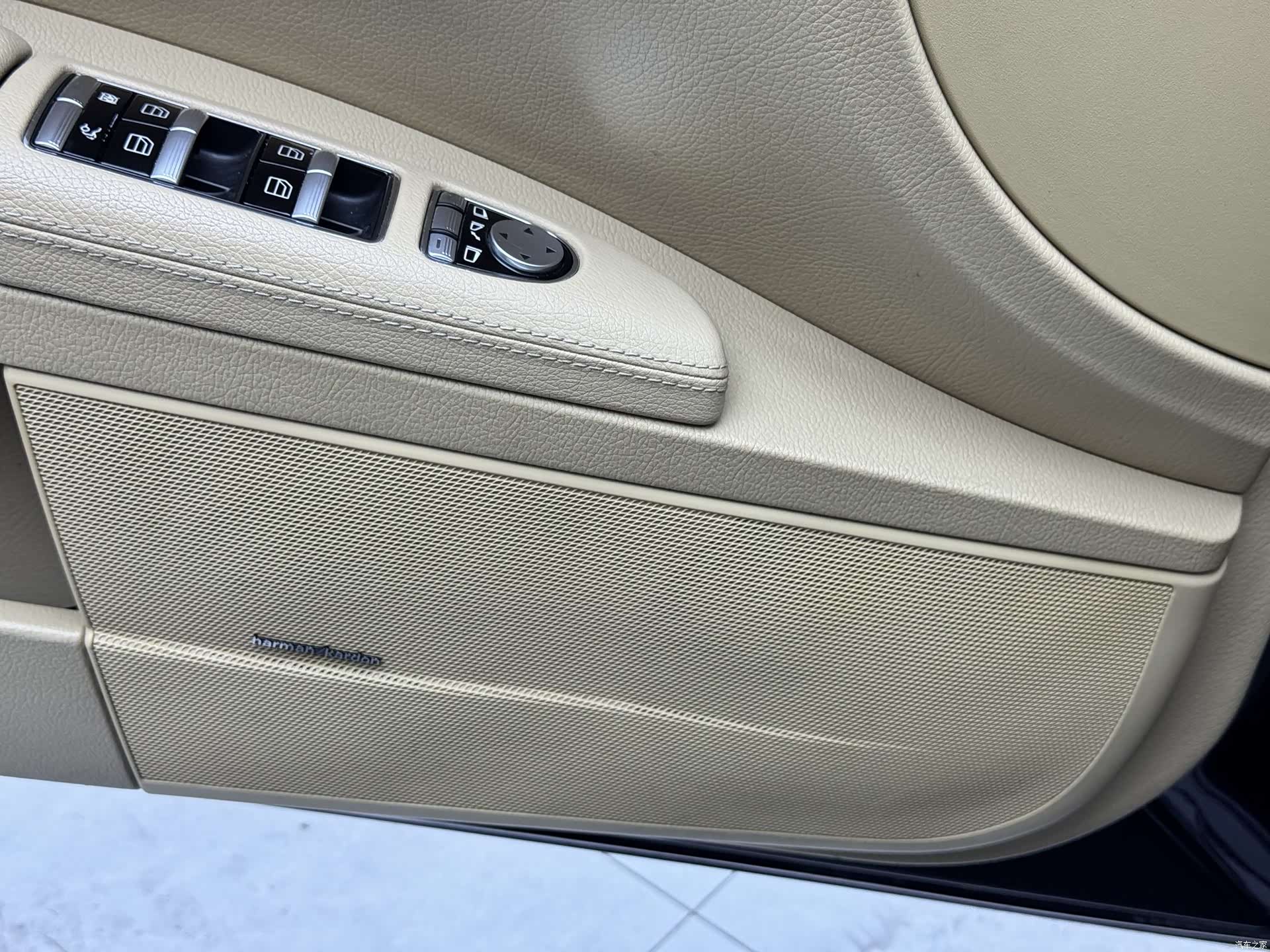 Mercedes-Benz S-Class, 2012 35
