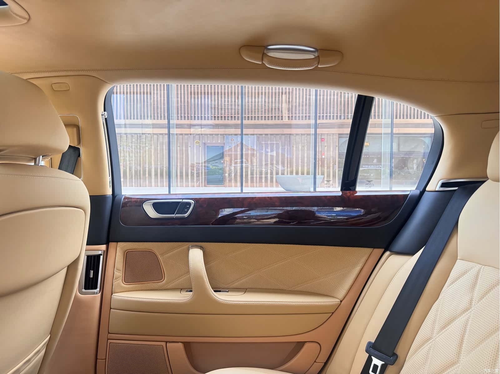 Bentley Flying Spur, 2007 24