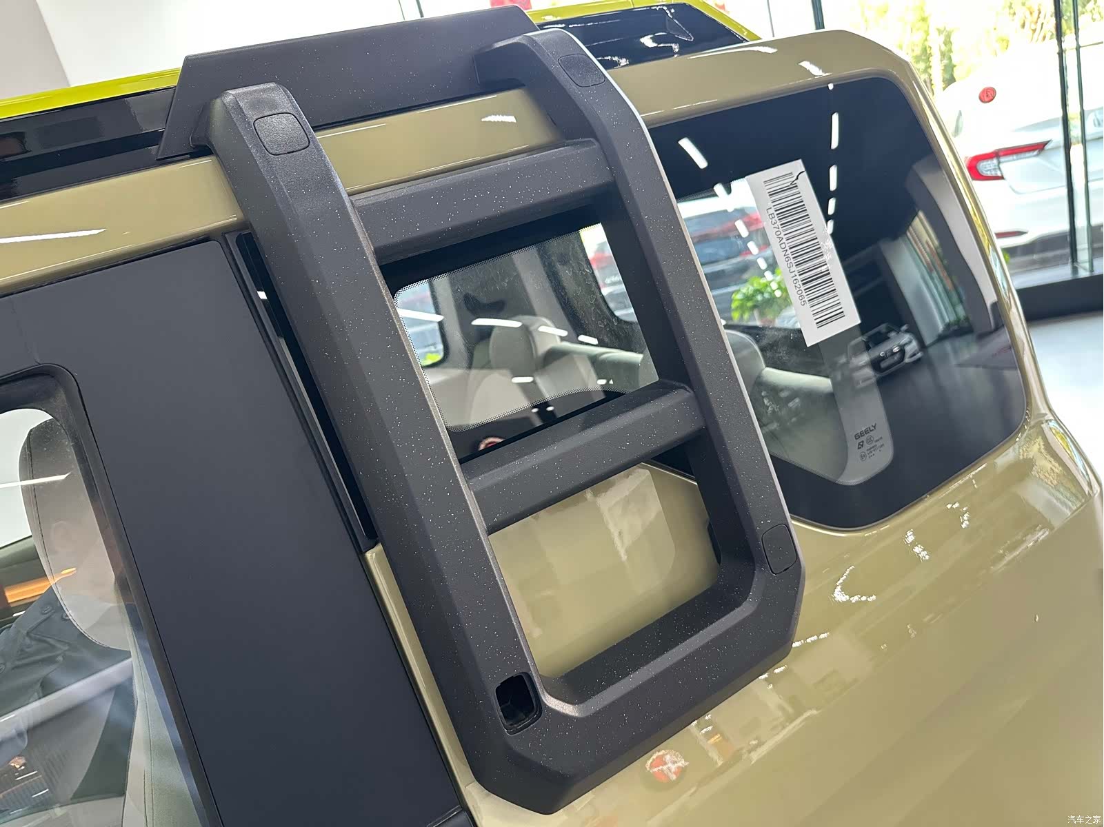 Geely Panda, 2025 19